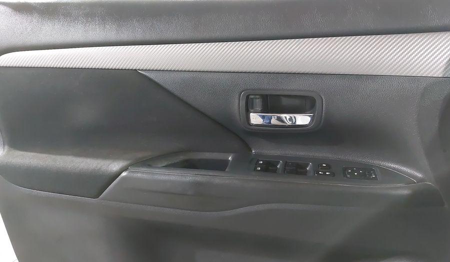 Mitsubishi Outlander 2.4 SE Suv 2017
