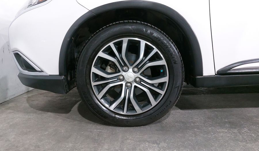 Mitsubishi Outlander 2.4 SE Suv 2017