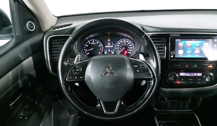 Mitsubishi Outlander 2.4 SE Suv 2017