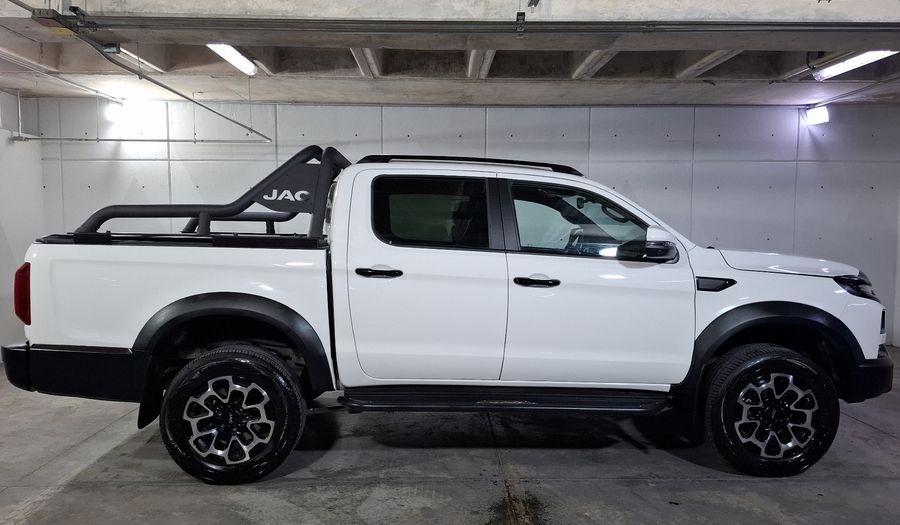 Jac Frison T9 2.0 AUTO 4WD Pickup 2025
