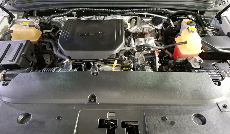 Jac Frison T9 2.0 AUTO 4WD Pickup 2025
