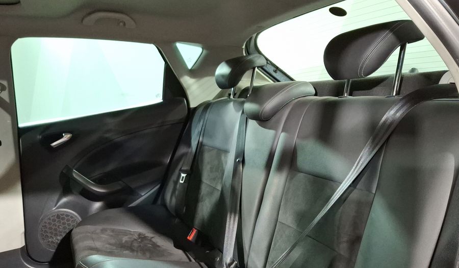 Seat Ibiza 2.0 STYLE 4 PTAS MT Hatchback 2015