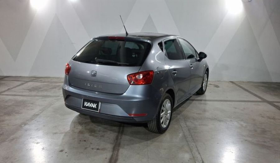Seat Ibiza 2.0 STYLE 4 PTAS MT Hatchback 2015