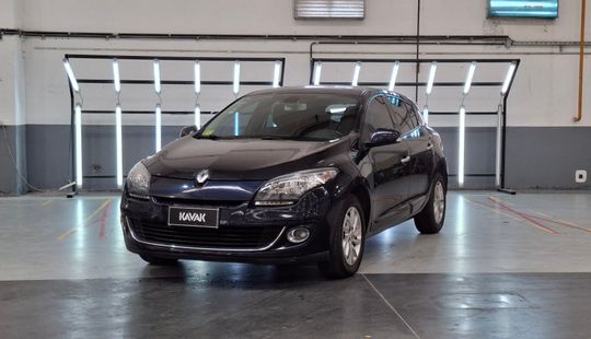 Renault • Megane