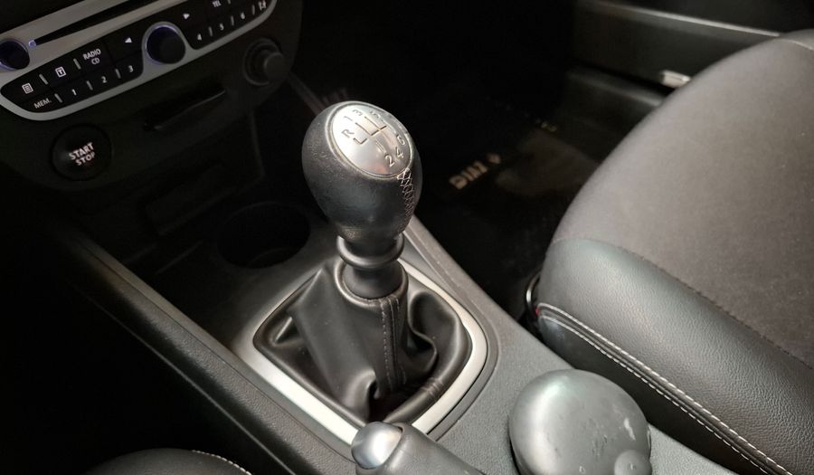 Renault Megane 2.0 MEGANE III LUXE Hatchback 2013