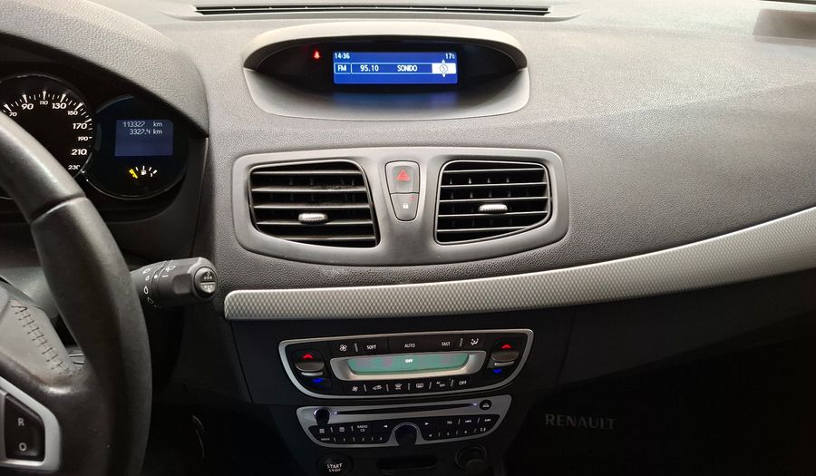 Renault Megane 2.0 MEGANE III LUXE Hatchback 2013