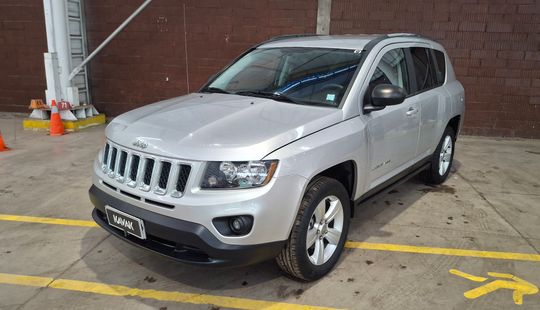 Jeep • Compass