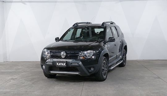 Renault • Duster