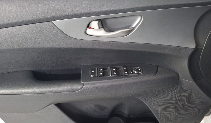Kia Forte 2.0 L Sedan 2020