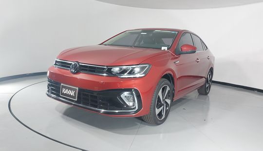 2023 • 36,000 km • Automático
