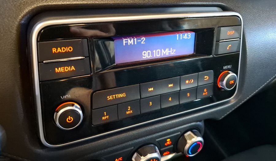 Nissan Versa 1.6 SENSE CVT Sedan 2020