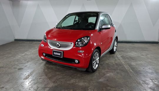 Smart • Fortwo