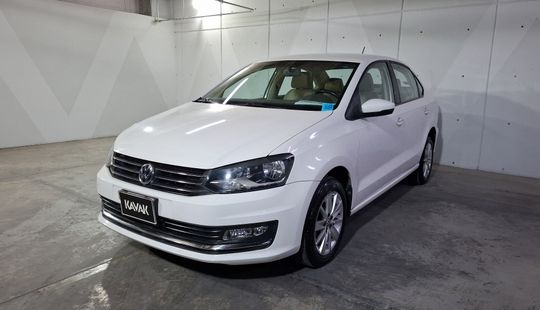 Volkswagen • Vento