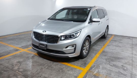 Kia • Sedona