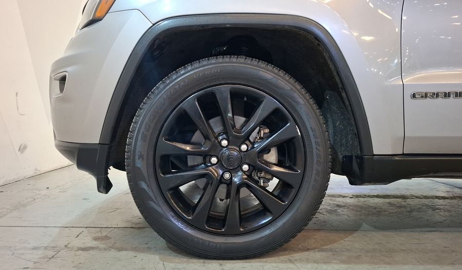 Jeep Grand Cherokee 3.6 LIMITED LUJO V6 4X2 Suv 2017
