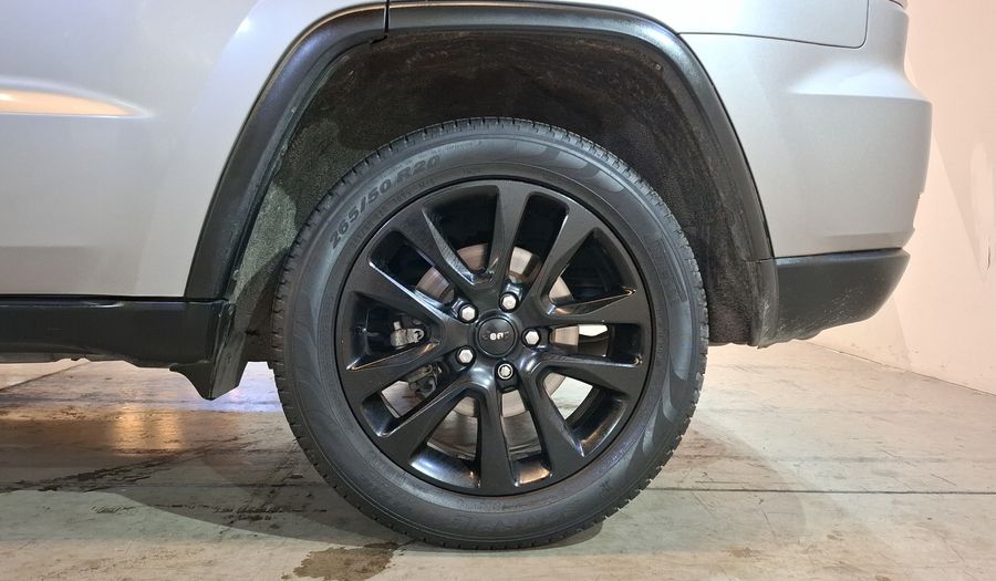 Jeep Grand Cherokee 3.6 LIMITED LUJO V6 4X2 Suv 2017