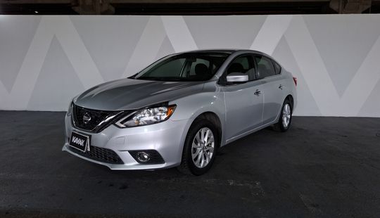 Nissan • Sentra