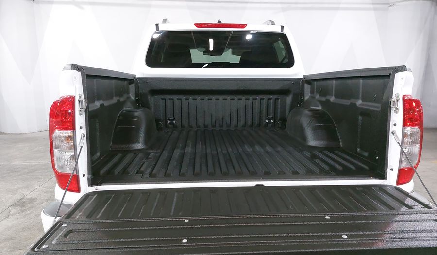 Nissan Frontier 2.5 LE AUTO Pickup 2025