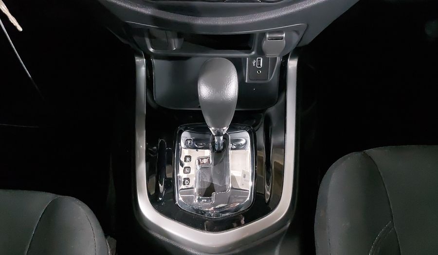 Nissan Frontier 2.5 LE AUTO Pickup 2025