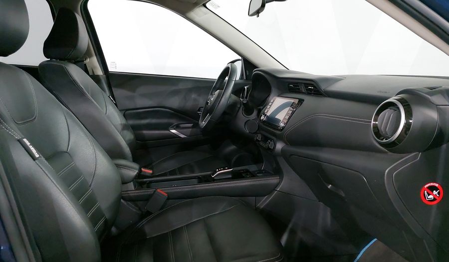 Nissan Kicks 1.6 PLATINUM BI-TONO LTS XTRONIC Suv 2024