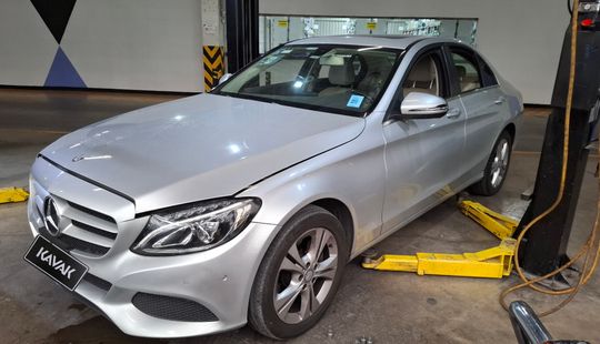 Mercedes Benz • Clase C