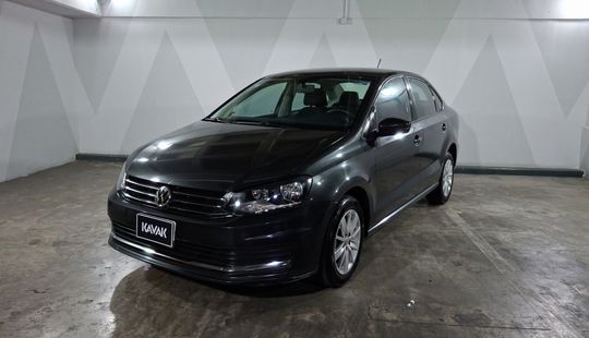 Volkswagen • Vento