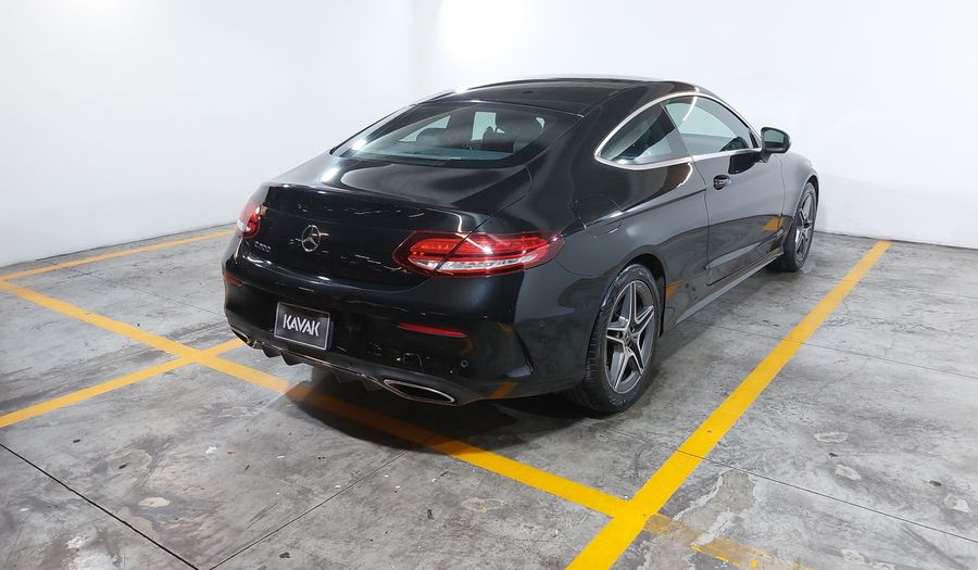 Mercedes Benz Clase C 2.0 300 AUTO Coupe 2019