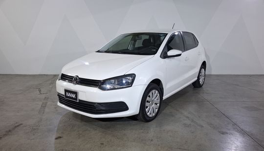 Volkswagen • Polo