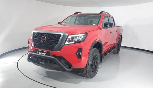 Nissan • Frontier