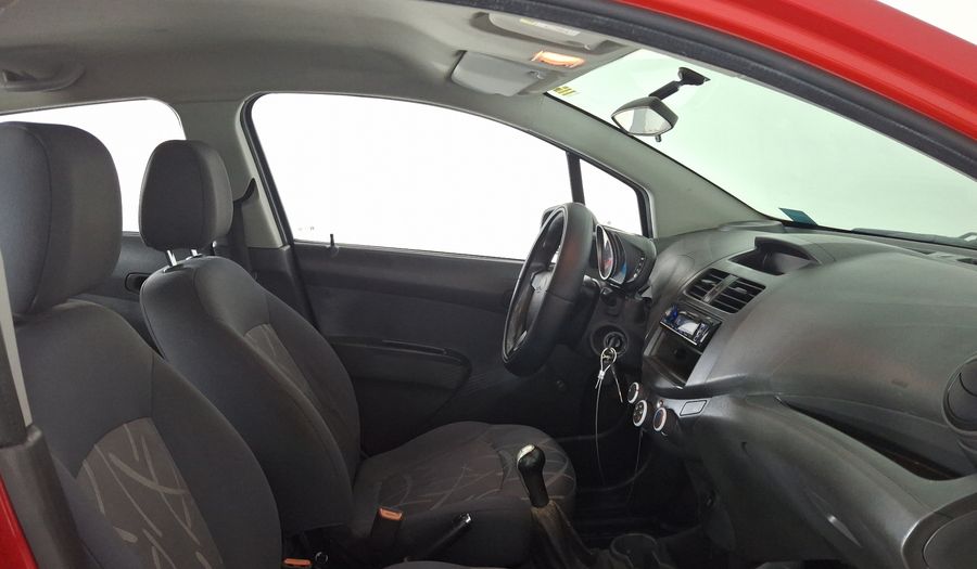 Chevrolet Spark 1.2 LS A MT Hatchback 2015