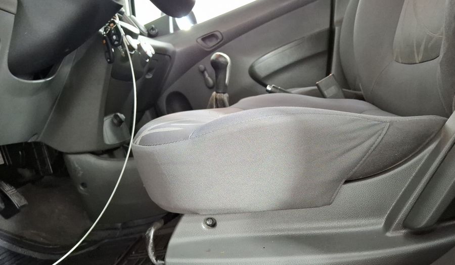 Chevrolet Spark 1.2 LS A MT Hatchback 2015