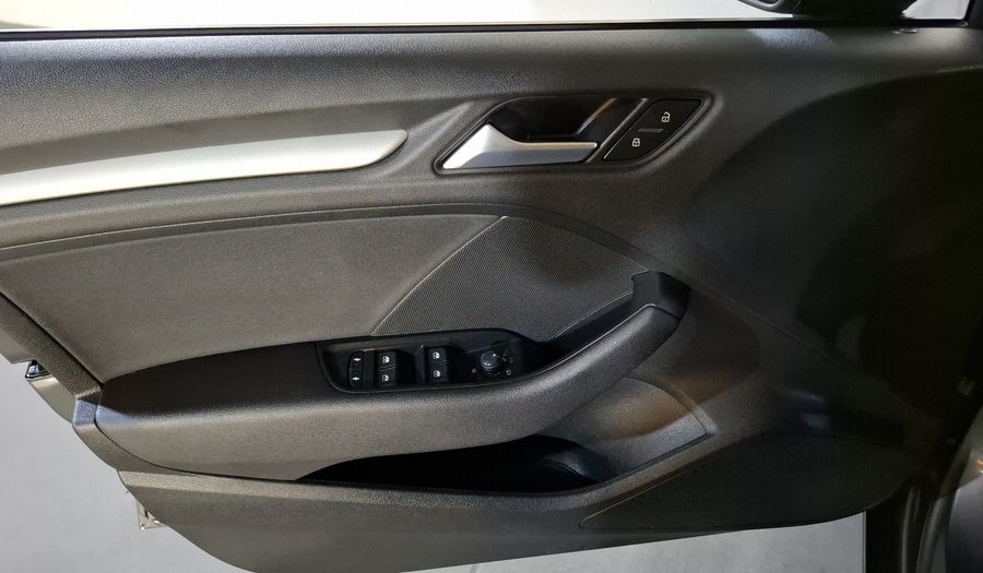 Audi A3 1.4 35 TFSI DYNAMIC DCT Sedan 2020