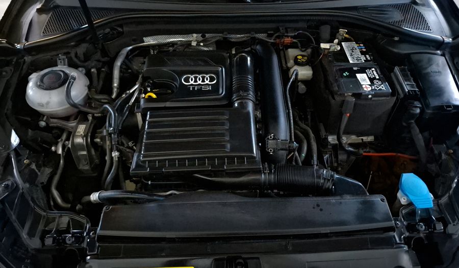 Audi A3 1.4 35 TFSI DYNAMIC DCT Sedan 2020