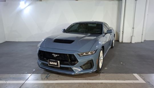 Ford • Mustang