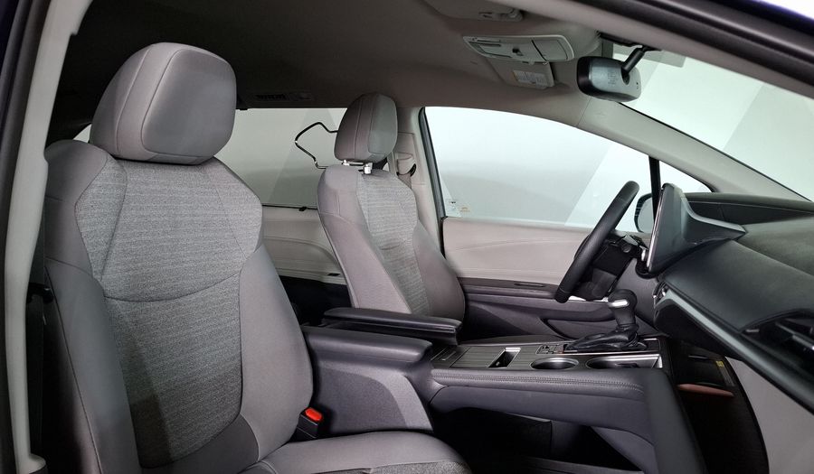 Toyota Sienna 2.5 HEV XLE AUTO Minivan 2021