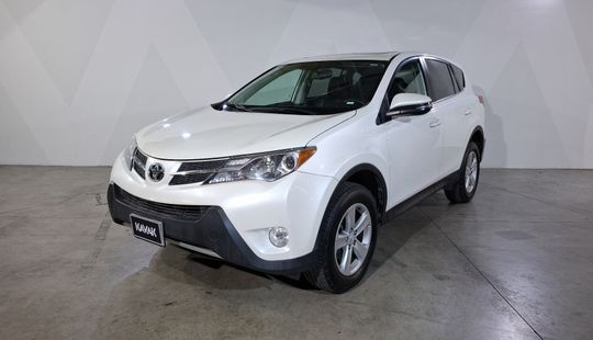 Toyota • RAV4