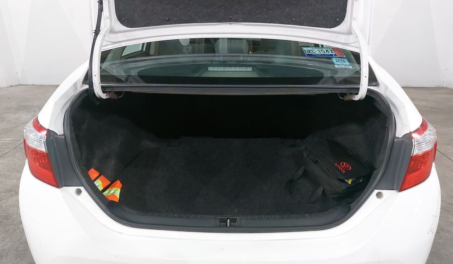 Toyota Corolla 1.8 BASE CVT Sedan 2015