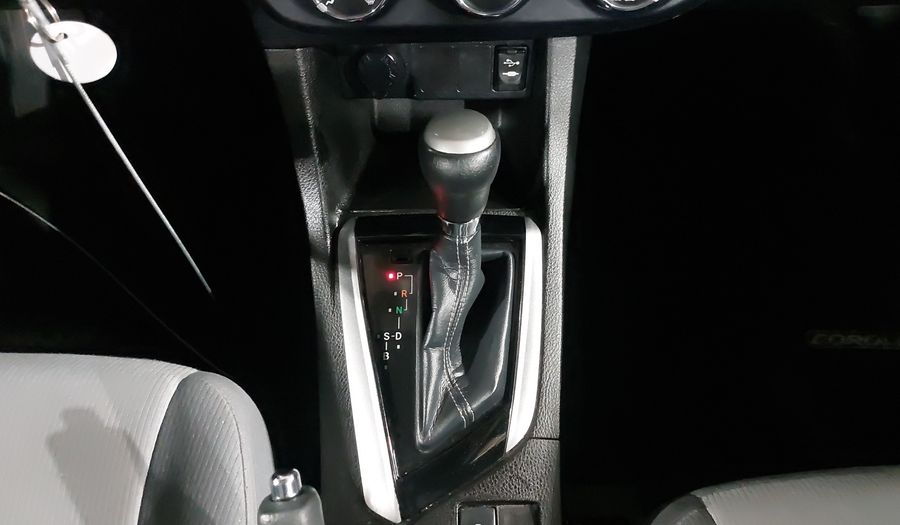 Toyota Corolla 1.8 BASE CVT Sedan 2015