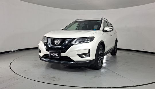 Nissan • X-Trail