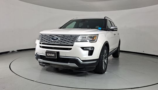 2018 • 110,034 km • Automático