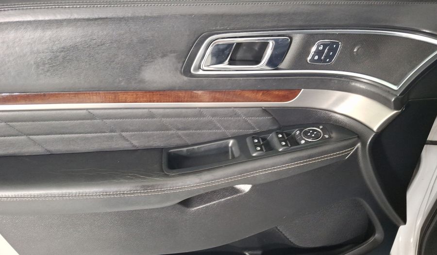 Ford Explorer 3.5 PLATINUM AUTO 4WD Suv 2018