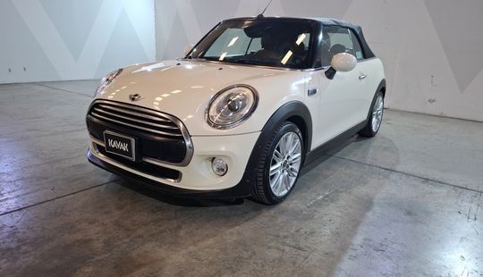 Mini • Cooper