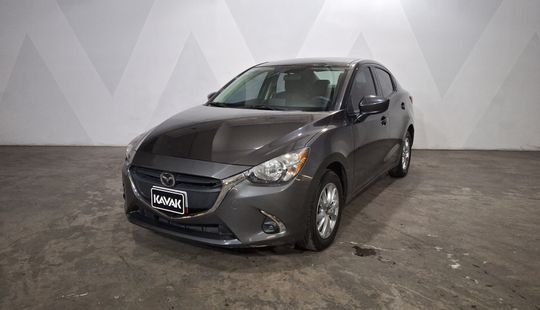 Mazda • Mazda 2