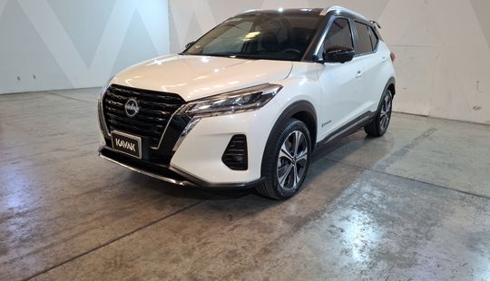 Nissan • Kicks Play
