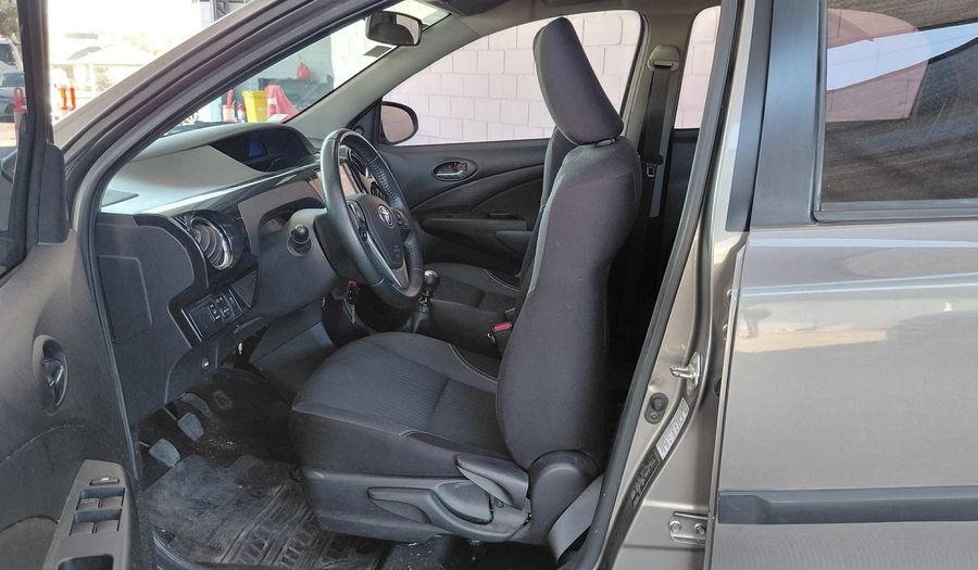Toyota Etios 1.5 XLS Sedan 2018
