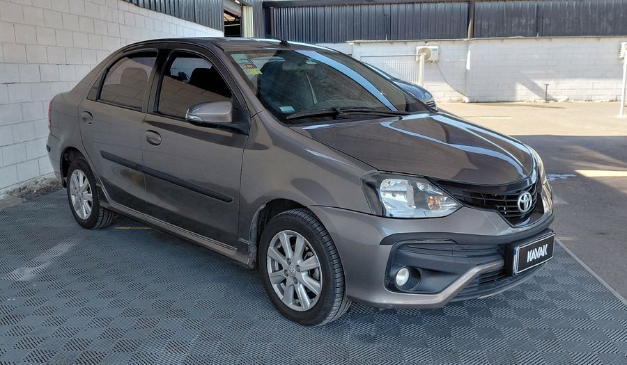Toyota Etios 1.5 XLS Sedan 2018