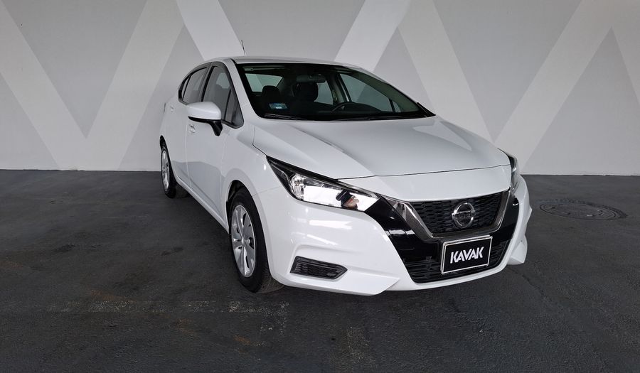 Nissan Versa 1.6 SENSE CVT Sedan 2020