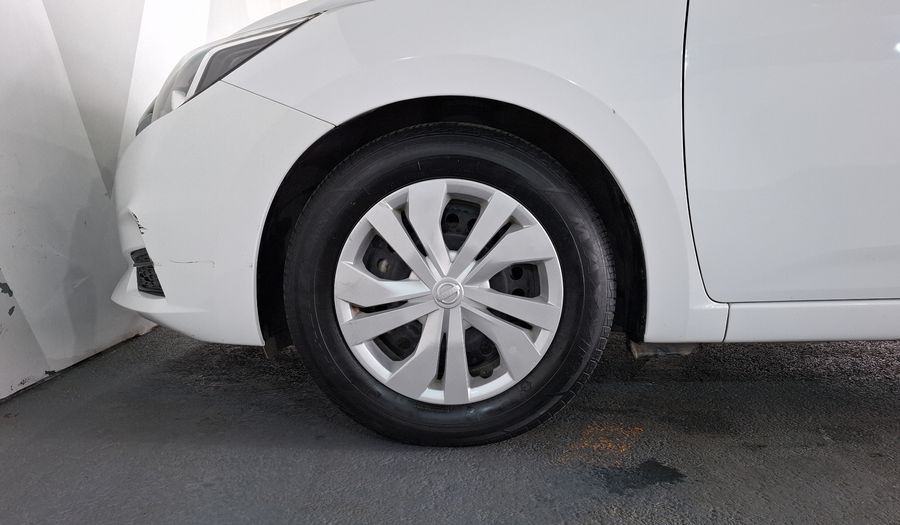 Nissan Versa 1.6 SENSE CVT Sedan 2020
