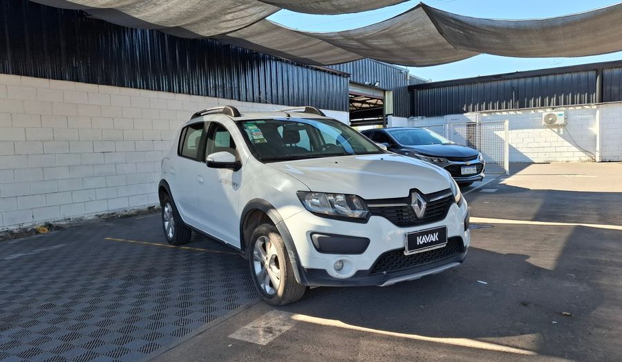 Renault Sandero Stepway 1.6 STEPWAY PRIVILEGE Hatchback 2017