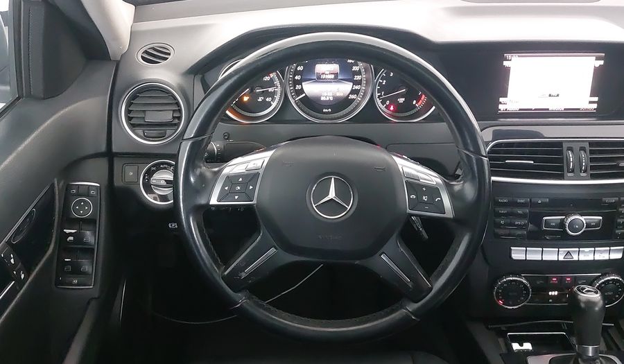 Mercedes Benz Clase C 1.8 200 EXCLUSIVE AT Sedan 2014